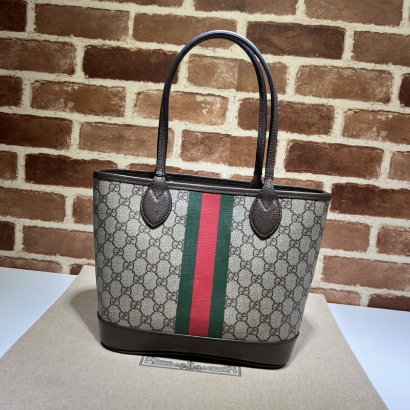 G*u*i shopping bags